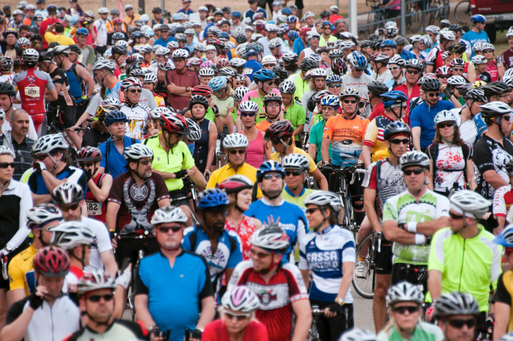 red poppy ride start line